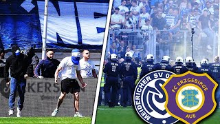 Vermummte DuisburgFans stürmen Innenraum Duisburg  Aue Ausschreitungen [upl. by Pickard]