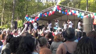 Musika Boneiru Korsou  Dia di Rincon 552016 Tilburg Habri afo ku Grupo Bachi Bachi [upl. by Sedinoel]