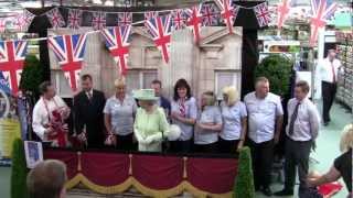 Queen visits Planters Garden Centre Tamworth [upl. by Broddy]