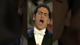 Juan Diego Florez moves us with his version of AVE MARÍA BachGounod operasinger opera [upl. by Notsirhc]