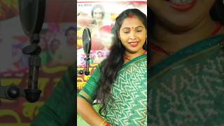 Chala Chali Vindhyachal nagriya balam superhit Devi Geet Manjumohani [upl. by Htebaile]