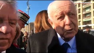 Marseille  JeanClaude Gaudin inaugure pour la dernière fois la Foire aux santons [upl. by Affer]