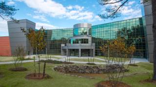 Suffolks William J Lindsay Life Sciences Building [upl. by Lrad]