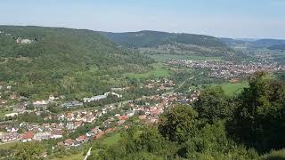 Blick Burgruine Hiltenburg auf Oberes Filstal  Löwenpfad Höhenrunde  Jubiläumsweg Bad Ditzenbach [upl. by Raji]