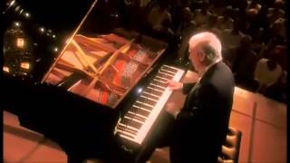 Beethoven  Piano Sonata No 2 in A major  Daniel Barenboim [upl. by Eamanna913]