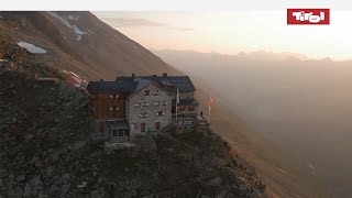 Das Ramolhaus in den Ötztaler Alpen  Schöne Berghütten in Tirol [upl. by Myer]