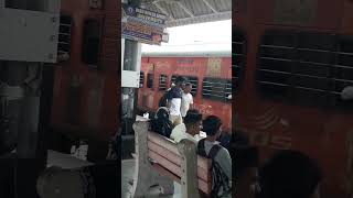 reliya Bairan Piya ko liye jaye re 😎ytshorts reliya viral train enjoy safer 😎😍 [upl. by Silverman]