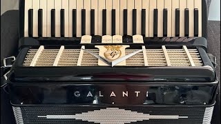 live Acordeon Galanti 35 CASSOTO vendido [upl. by Heidy]