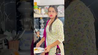 अपनी बीवी के पीछे अपने 👪 को मत छोड़ो  shortsviral viralfeeds emotional shoaib father [upl. by Hcaz]