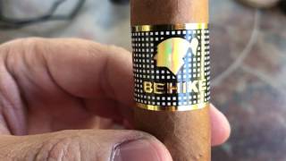 Cohiba Behike Real VS Counterfeit [upl. by Anitnegra]