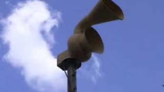 Allertor 125 siren in Chaska MN [upl. by Aicirtam385]