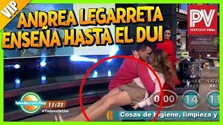 Andrea Legarreta enseña demás durante baile en el programa ¨Hoy¨ [upl. by Kliber]