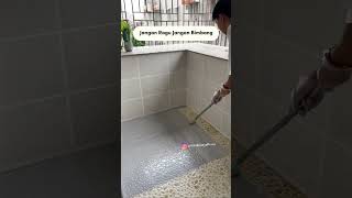 Cat Keramik Lantai Kamar Mandi Epoxy [upl. by Na539]