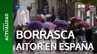 La borrasca Aitor activa la alerta naranja en Galicia y obliga a cerrar parques y jardines [upl. by Joacima]