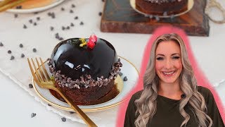 Schwarzwälderkirsch Törtchen  Klassische Schwarzwälder Torte in Klein  Hochglanzglasur  Kuchenfee [upl. by Halla]