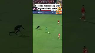 Wasit Bahrain diginiin baru betulHahaha football sepakbola soccerplayer [upl. by Middle]