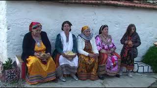 Reportage Plongez dans les Traditions Gastronomiques du Nouvel An KabyleBerbère Un vrai Festin [upl. by Ydarb]