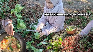 Petik Sayur Bak Choy and Cili Padi Terus Masak Makan Mee Soto Indonesia Di Belakang Rumah Ku di USA [upl. by Cesare]