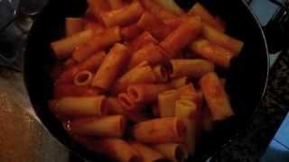 Come preparare l Amatriciana [upl. by Leviralc]