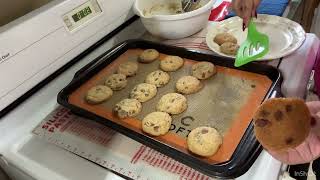 Making toll house chocolate chip cookies￼ [upl. by Hutner]