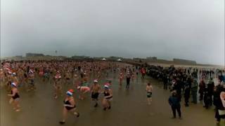 Nieuwjaarsduik 2017  Egmond aan Zee 360° [upl. by Stuart]