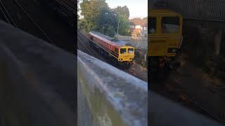 59 104 passing Bedhampton Footbridge [upl. by Kennedy]