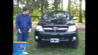 TEST TOYOTA HILUX SRV 3 0 D4D DC 4X4 AUTO AL DÍA N°175 [upl. by Nosrak]