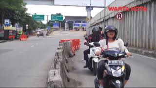 Pengendara Motor Melawan Arah di Jalan Ciledug Raya [upl. by Collie]