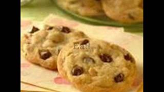 Original NESTLÉ® TOLL HOUSE® Chocolate Chip Cookie Recipe [upl. by Siurad]