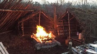 2 NIGHTS SOLO DEBRIS VILLAGE CAMP AND SHELTER BUILDING [upl. by Hanway]