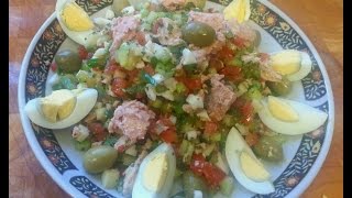 Cuisine Tunisienne  La Salade Tunisienne de Tunis [upl. by Amethyst]