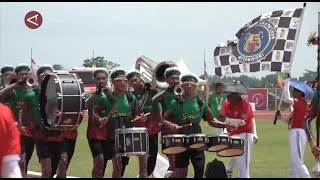 Jawa Timur Sabet Medali Emas Drumband Nomor LBJP 400 Meter Putra [upl. by Chrisman]