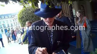 Tim Burton signing autographs in Paris part 3 [upl. by Otineb]