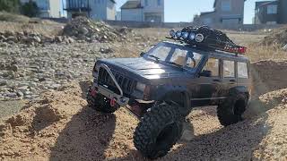 Axial scx10iii with Jeep cherokee hard body [upl. by Tedmund801]