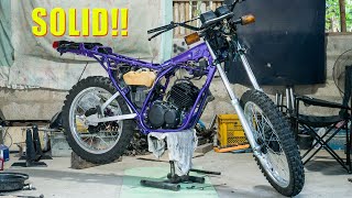 Rebuilding a 1995 Yamaha DT125 Enduro part7 [upl. by Vashtee]