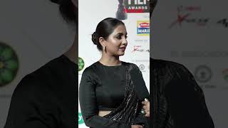 Sayali Sanjeev opened up about the Black Lady at the Planet Marathi Filmfare Awards Marathi 2022 [upl. by Fenny888]