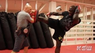 Melvin Manhoef przed KSW23 [upl. by Esilegna]