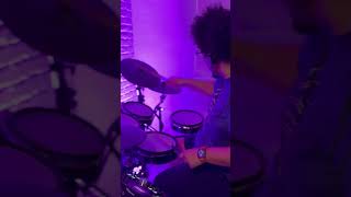 Homenagem ao Quincy Jones Aí no Corrida quincyjones drumcover disco vdrum musiclive jazz [upl. by Gollin7]