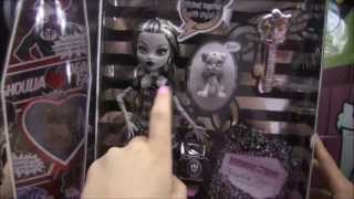 Monster High SDCC EXCLUSIVE Trade With Me Namanthasuxx WE NEED YOUR HELP D [upl. by Eillom356]