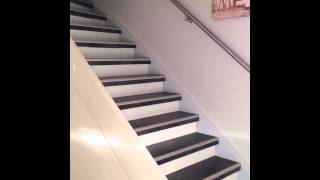 Habillage escalier avec éclairage leds MAYTOP [upl. by Saenihp324]