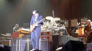 Joe Bonamassa  Love Aint A Love Song  Mitsubishi Electric Halle  Düsseldorf  20140225 [upl. by Eunice]