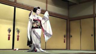 Dance of quotMaikoquot in Kyoto Japan [upl. by Claudina]