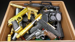 Toy Gold Pistols  Bead Throwing Weapons  Realistic Guns Tec9  Revolver amp BB Gun Desert Eagle [upl. by Novahc]