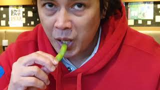 HOW TO EAT EDAMAME THE RIGHT WAY  Tips by a REAL Chef  Chef Knowell [upl. by Pauline]