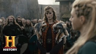 Vikings Aslaug Asks Lagertha for Safe Passage Season 4 Episode 14  History [upl. by Ennaxxor]