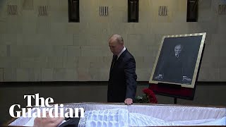 Vladimir Putin lays flowers next to open coffin of Mikhail Gorbachev [upl. by Annairam384]