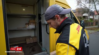 Unterwegs mit dem Paketdienst DHL [upl. by Derdlim]