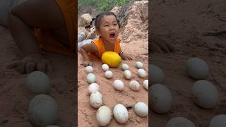 Survival Skills Single mum with watermelon and eggs cooking skills survival outdoors watermelon [upl. by Bettine]