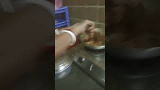 आलू गोभी का सब्जी चावल बनाई है मम्मी यम्मी टेस्टी 😋🤤 sunita [upl. by Reinold]