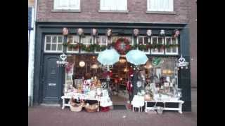 Manke Nelis  Het mooiste Kerstfeest Kerst in de Jordaan [upl. by Ronyam]